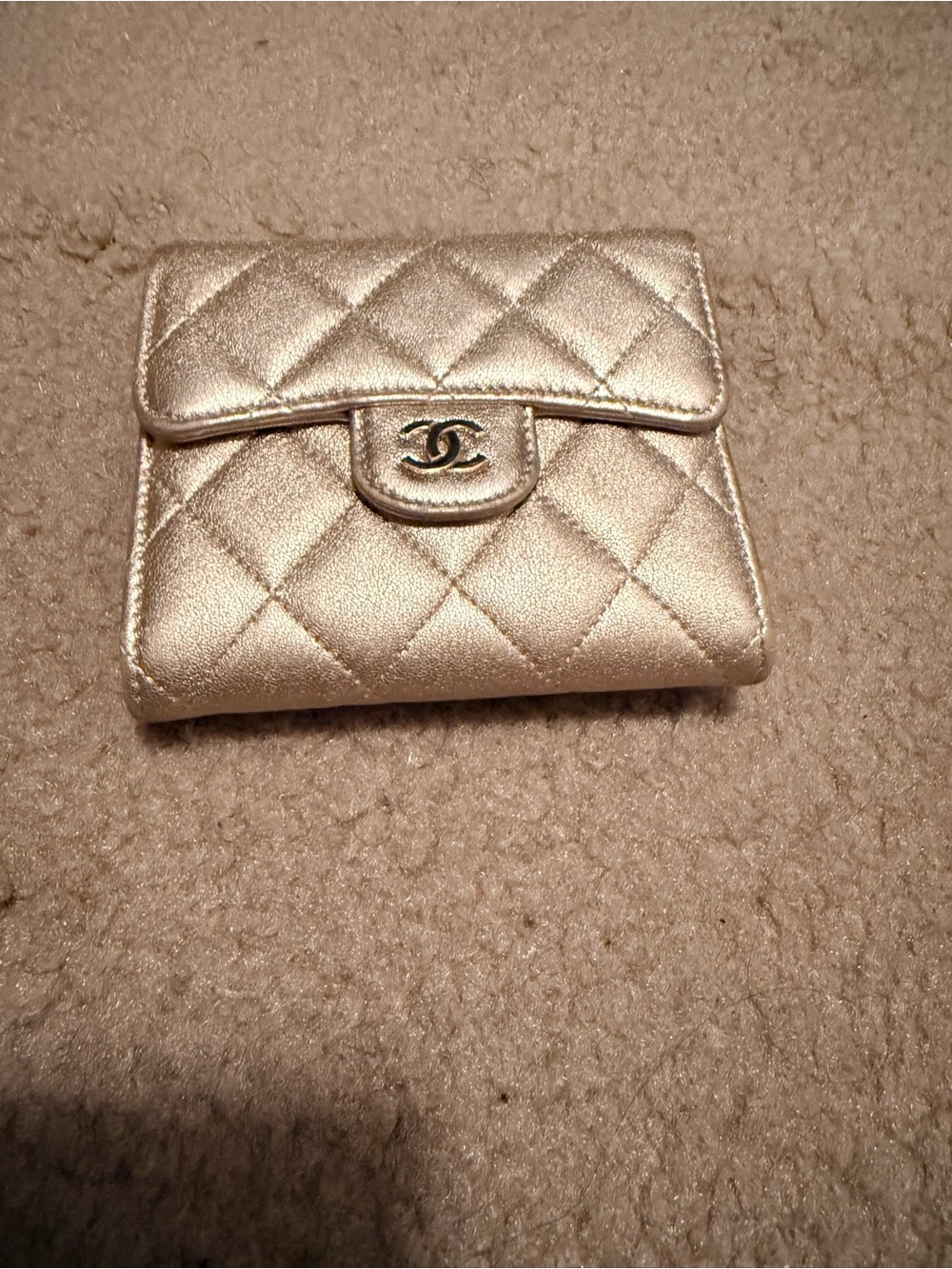 CHANEL Mini Quilted Leather Belt Bag in Beige with Gold Chain - Picture 3 of 4
